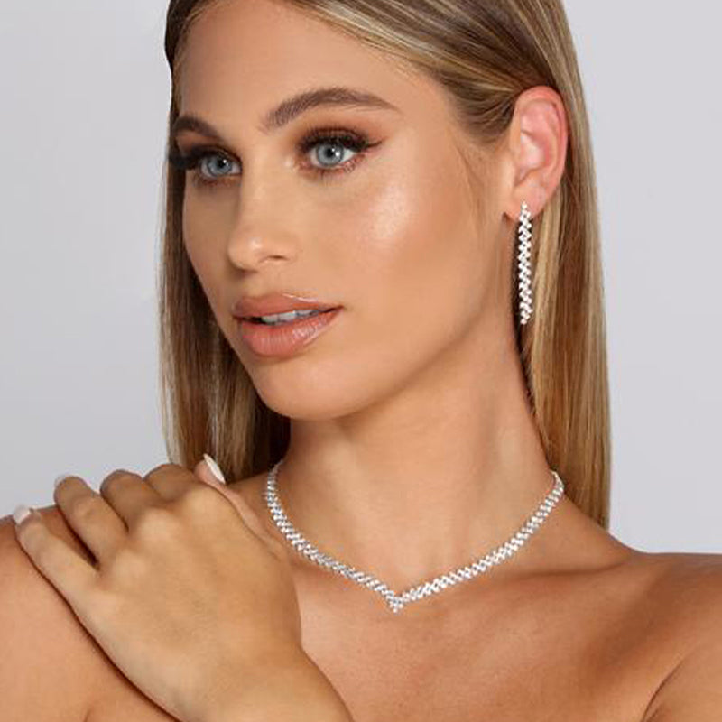 Conjunto de Joias Elegância Diamante : Colar e Brincos