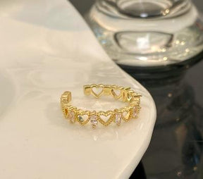 Anel feminino personalizado com coração de pêssego banhado em ouro 18k