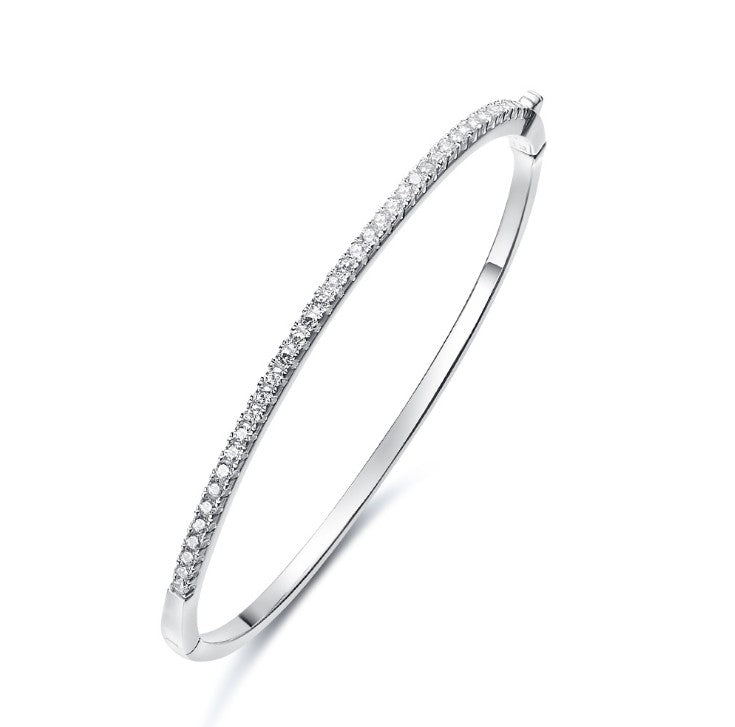 Pulseira feminina simples de moissanite em ouro branco 18K